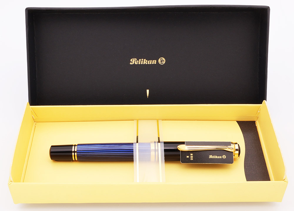 m800_blueblack_medbox_5.jpg